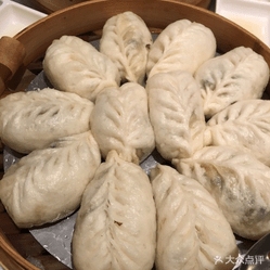 地皮菜包子