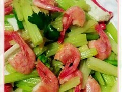 虾和芹菜能一起吃吗