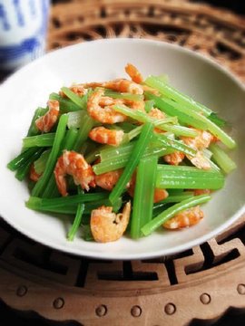 虾和芹菜能一起吃吗