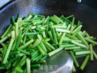 肉炒蒜苔的家常做法