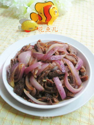 牛肉炒洋葱的家常做法