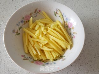 洋葱炒土豆丝的做法