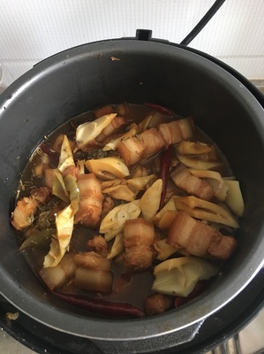 高压锅炖红烧肉