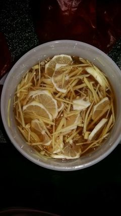 柠檬红糖水的做法