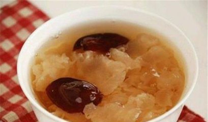 银耳红枣的功效