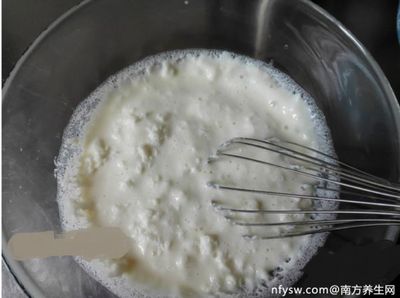没有打蛋器怎么做奶油