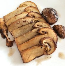 黄油松茸