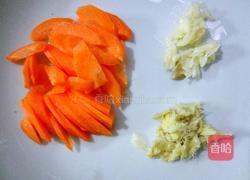 西兰花炒胡萝卜的做法