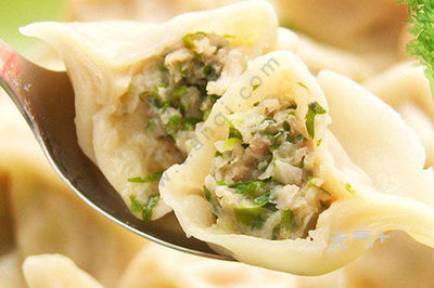 白菜馅饺子怎么拌馅