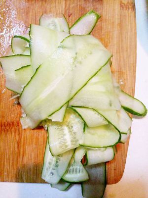 水煮黄瓜的做法