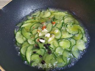 水煮黄瓜的做法