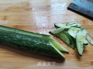 水煮黄瓜的做法