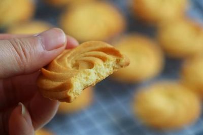 简单饼干的做法