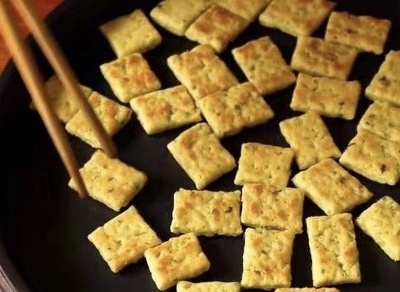 简单饼干的做法