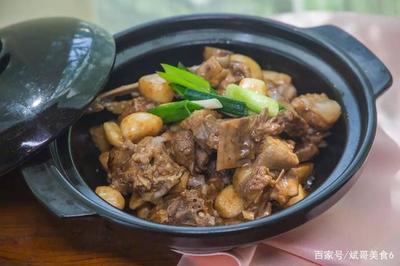 老鹅煲的做法