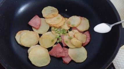 土豆变软还能吃吗