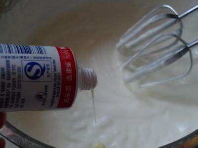 炼乳和淡奶油的区别