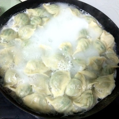 扇贝韭菜饺子的做法