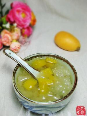 枇杷冰糖水的做法大全