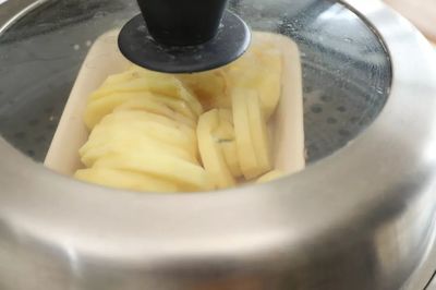 切土豆片的方法