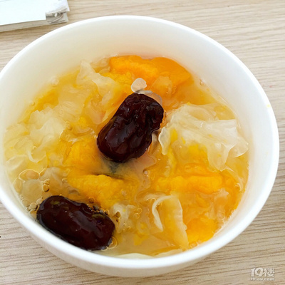银耳南瓜汤