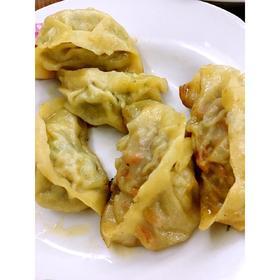 牛肉红萝卜馅饺子的做法