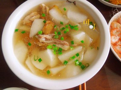 素萝卜汤的做法