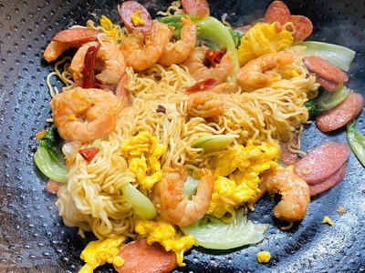 卤基围虾的做法