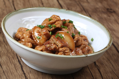 红烧肉豆腐泡