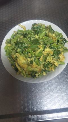 芹菜鸡蛋怎么炒好吃