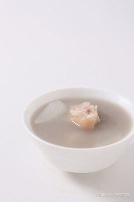 白萝卜怎么做汤好吃