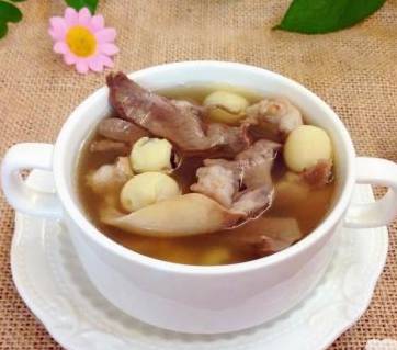 猪心配什么炖汤好