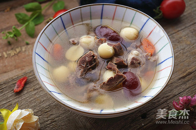 猪心配什么炖汤好