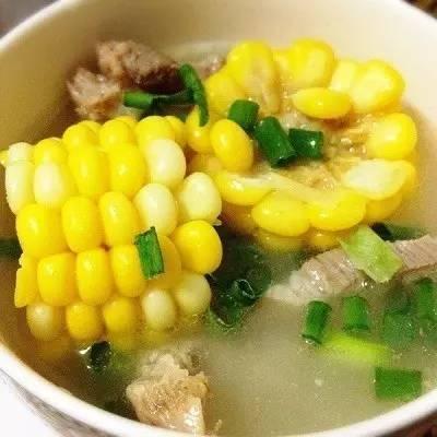 排骨海带玉米汤