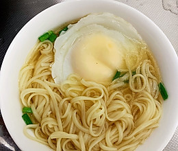 清淡挂面汤的做法