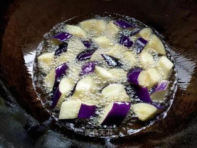 茄子土豆馅饺子的做法