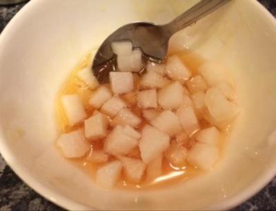 白萝卜泡蜂蜜