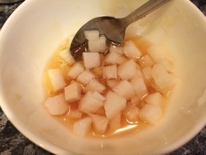 白萝卜泡蜂蜜