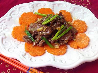 牛肉炒胡萝卜