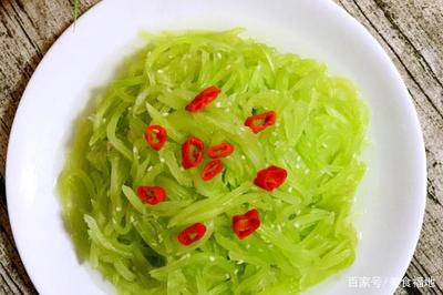 莴笋和黄瓜凉拌的做法