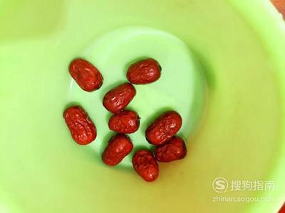 排骨花生红枣汤的功效