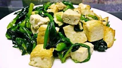 菠菜能和豆腐一起烧吗