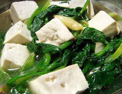 菠菜能和豆腐一起烧吗