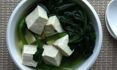 菠菜能和豆腐一起烧吗