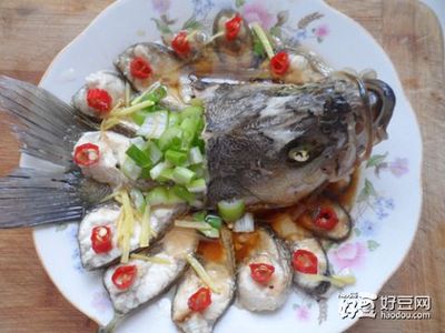 清蒸鲈鱼家常简单做法