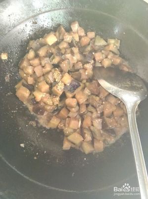 茄子怎么炒好吃又简单的做法