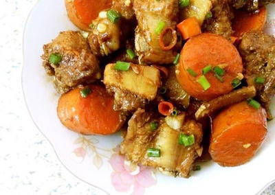 排骨里放什么菜好吃