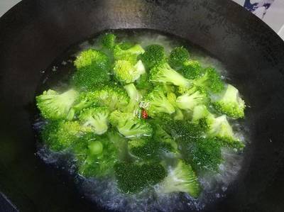 西兰花一般煮多久能熟