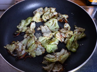 酱爆包菜做法