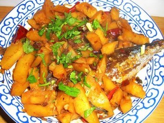 鱼炖土豆